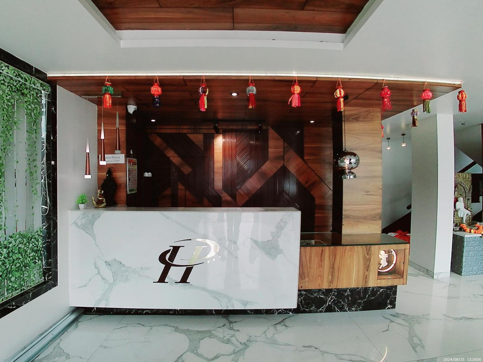 Hotel Sai Pratik, Newly Built Up, Complimentary Shuttle To The Temple Ширди Экстерьер фото